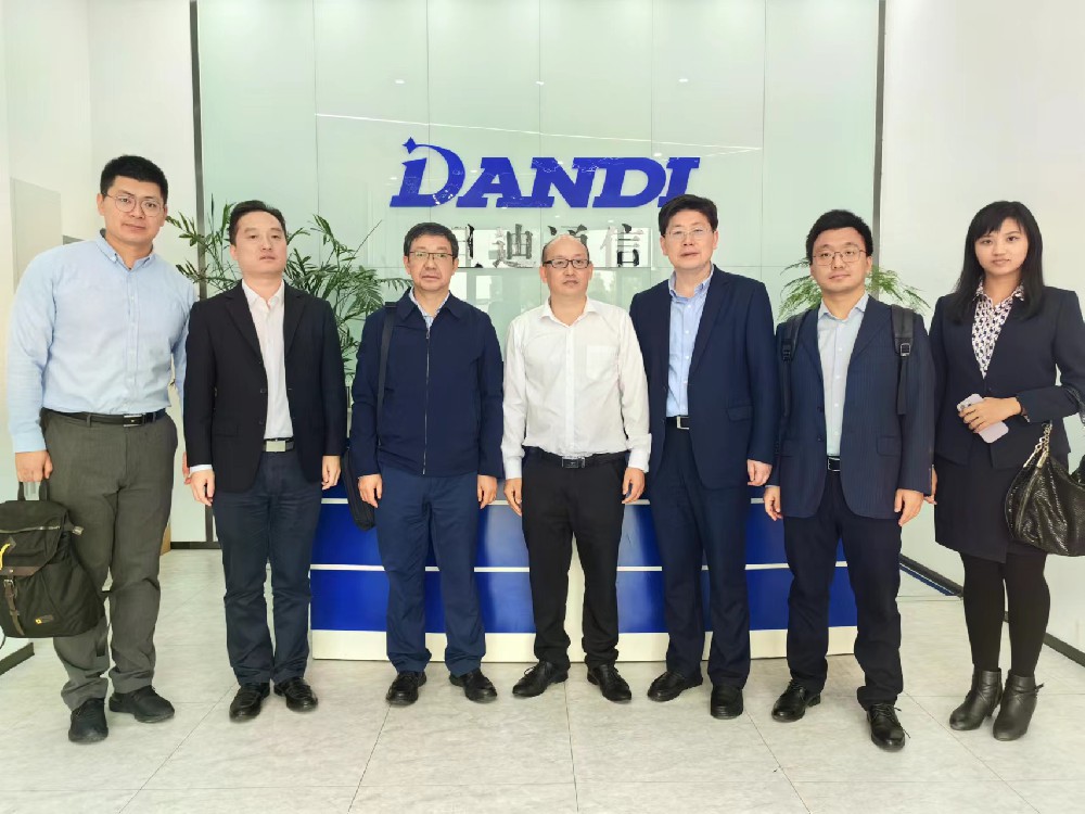 北方工業公司代表團及上海市松江區區經委領導一行蒞臨旦迪參觀考察”